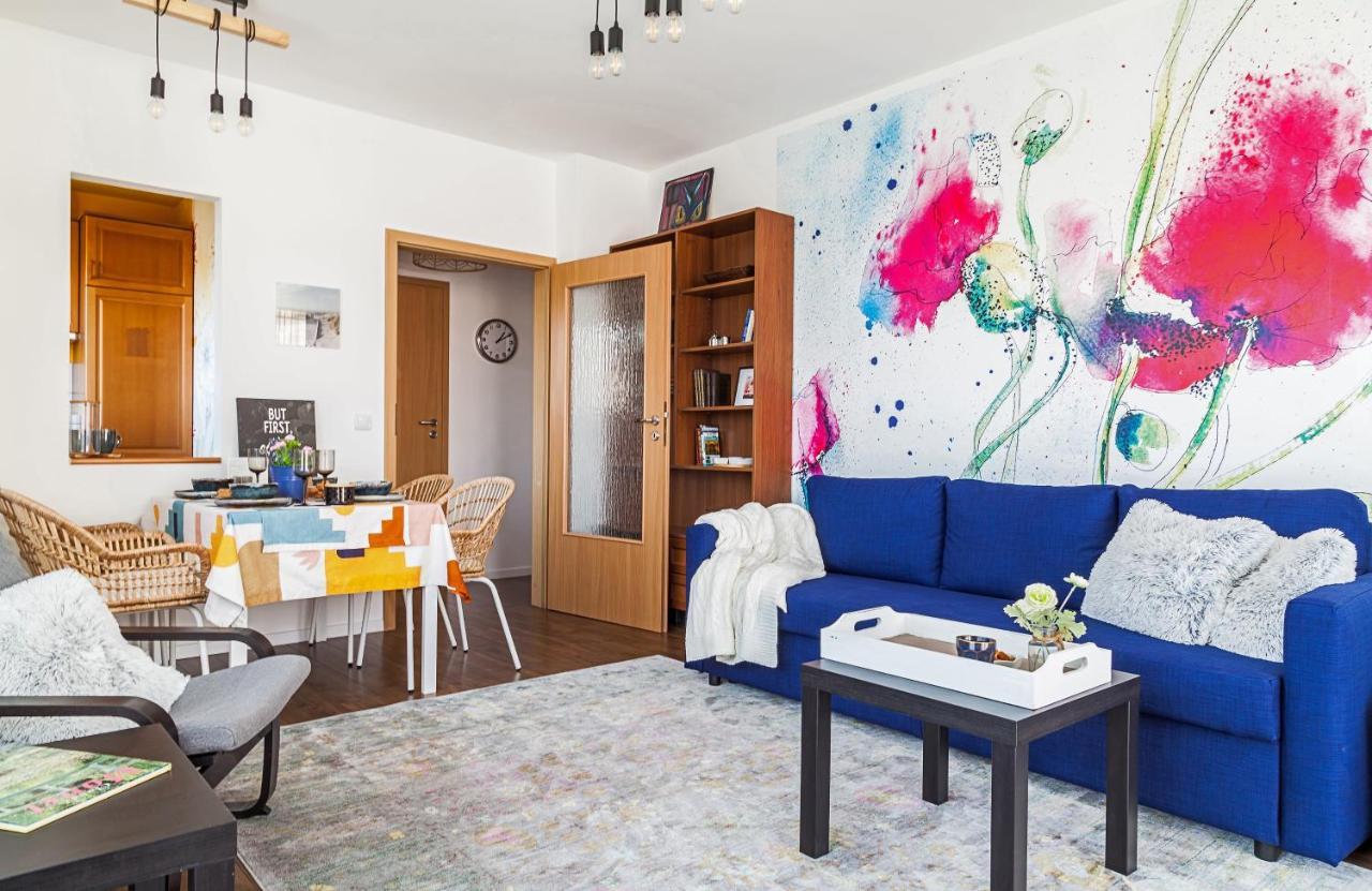 Almere With Free Parking Appartement *